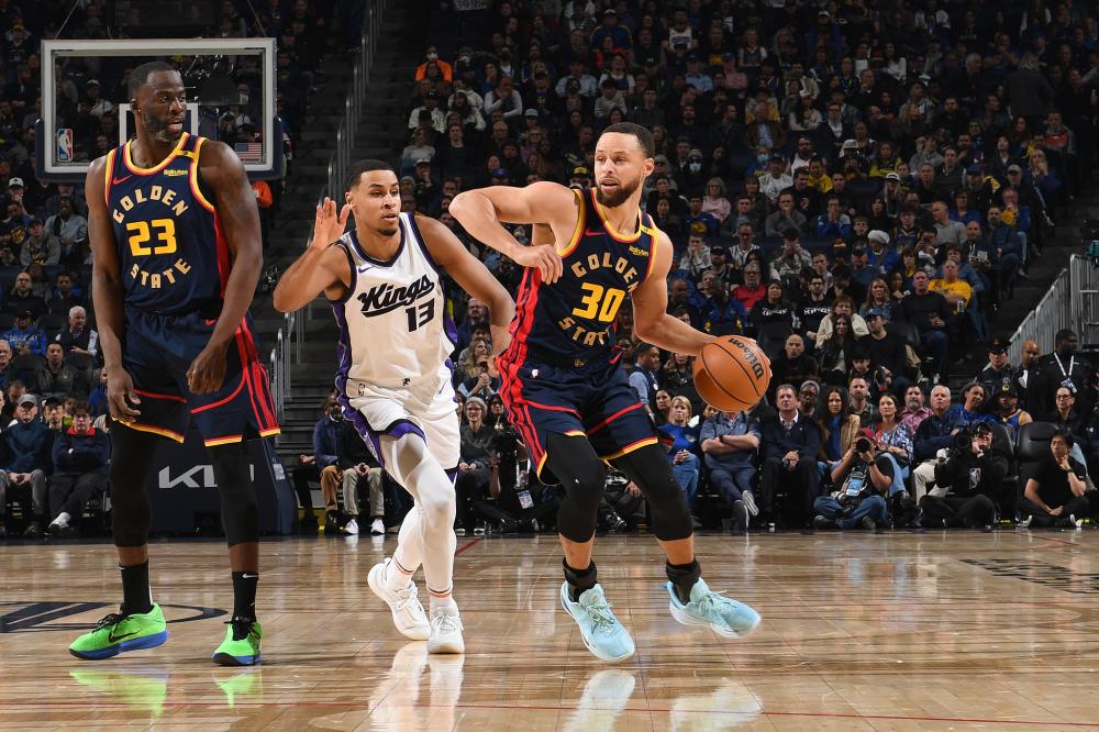 无可避免地 无可避免地