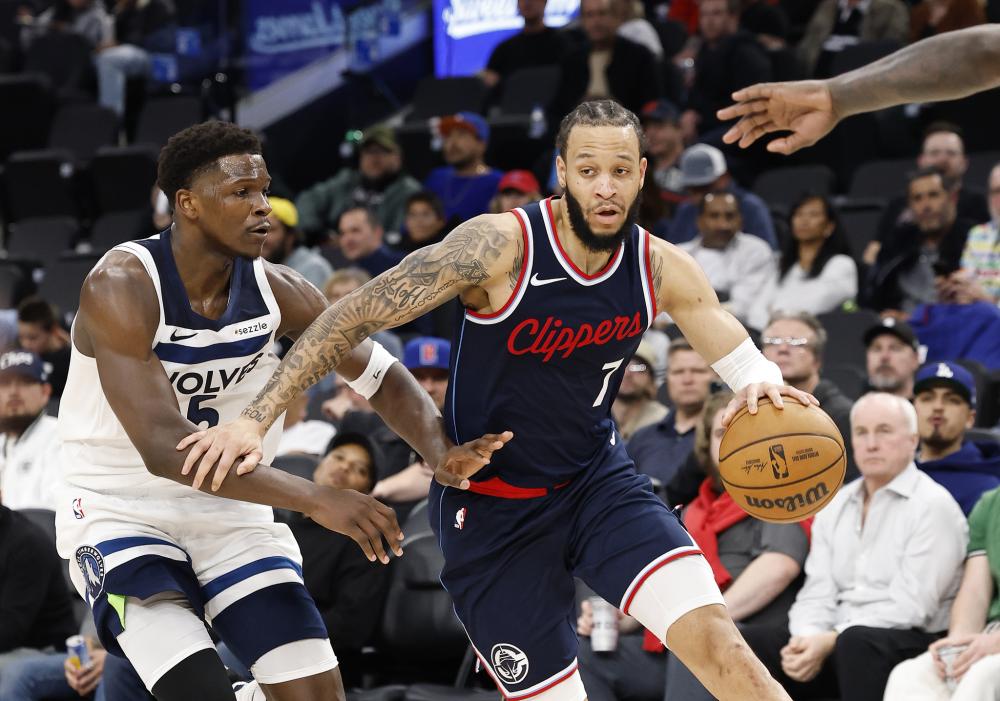 赫罗纳几乎 赫罗纳几乎