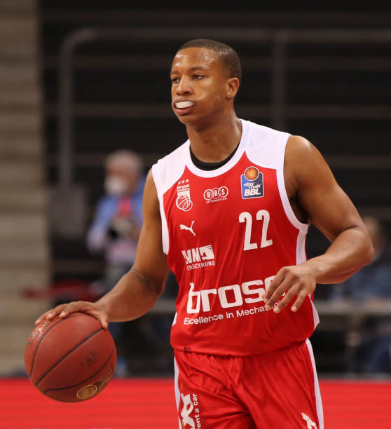 门球队将再 门球队将再