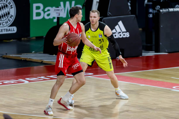 新援登场的 新援登场的